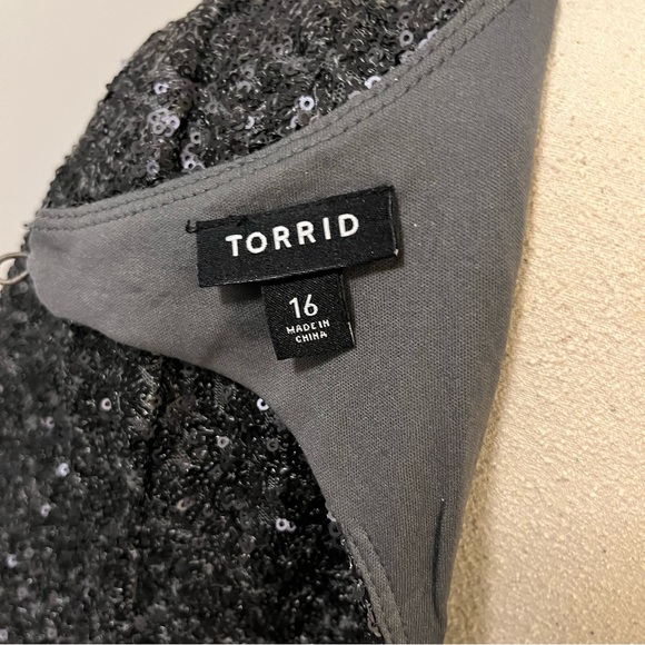 Torrid Sequin Dress - Picture 13 of 13